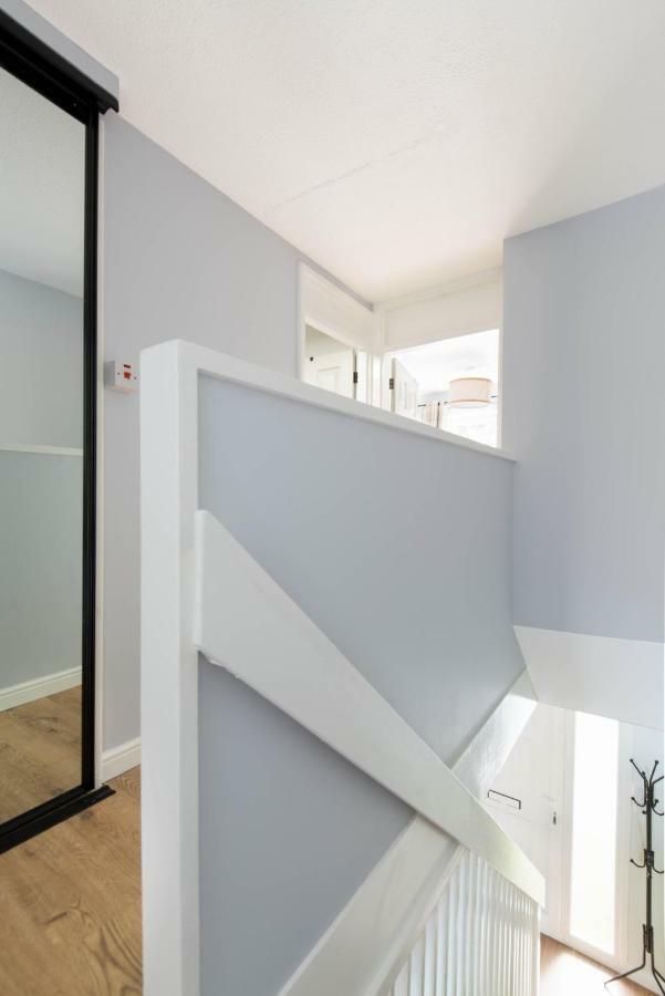 Holyrood Skyline Apartment Edinburgh Bagian luar foto